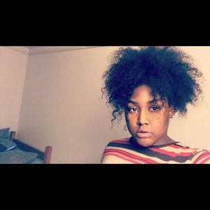 Meet your Posher, Lee